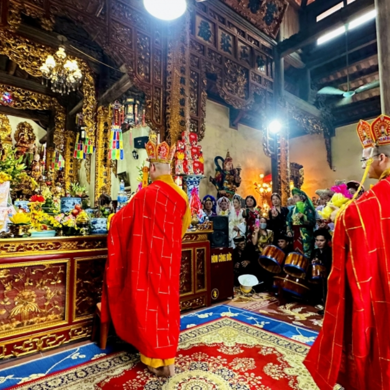 Các Chi Phí Khi Đi Đến Điểm Tham Quan Đền Thánh Mẫu Thái Bình
