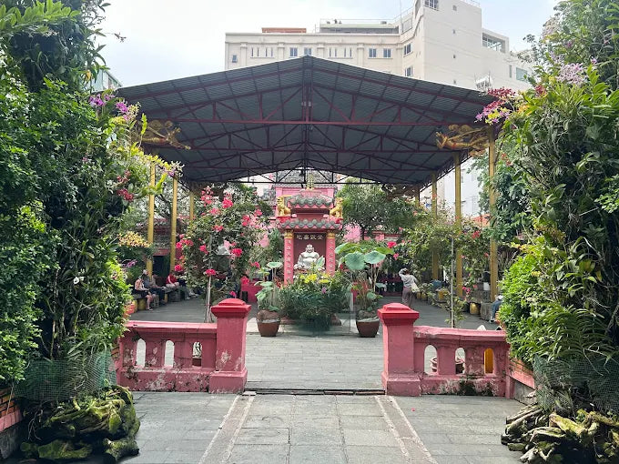 Jade Emperor Pagoda (Phuoc Hai Pagoda) HCMC