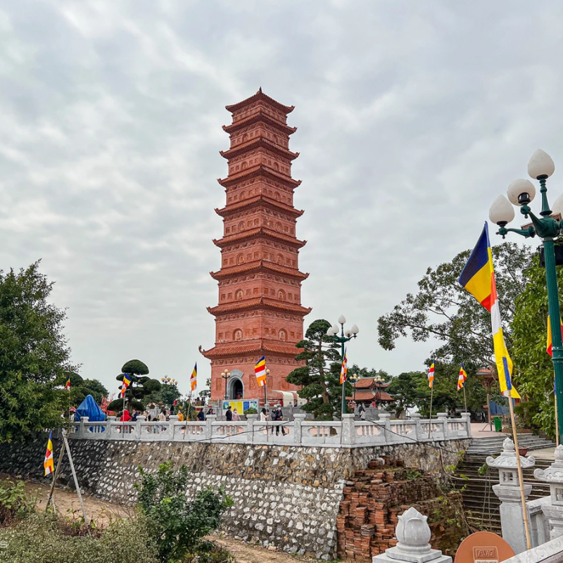 Lịch Sử Hình Thành Tháp Tường Long: Dấu Ấn Vàng Son Thời Lý