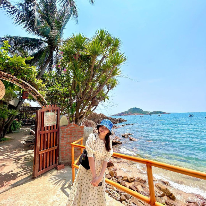 Những Ai Thường Đến Bãi Xếp Để Làm Gì?