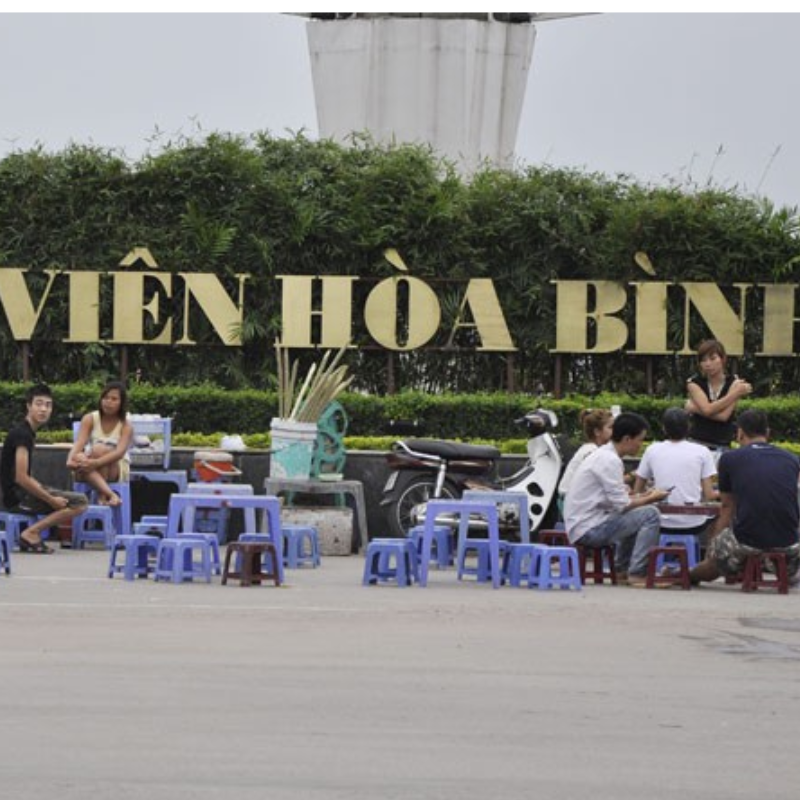 Những Ai Thường Đến Công viên Hòa Bình Để Làm Gì?