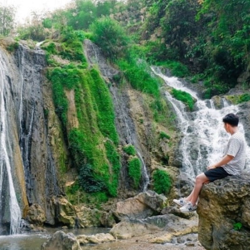 Những Ai Thường Đến Tham Quan Hang Mỏ Luông Để Làm Gì?