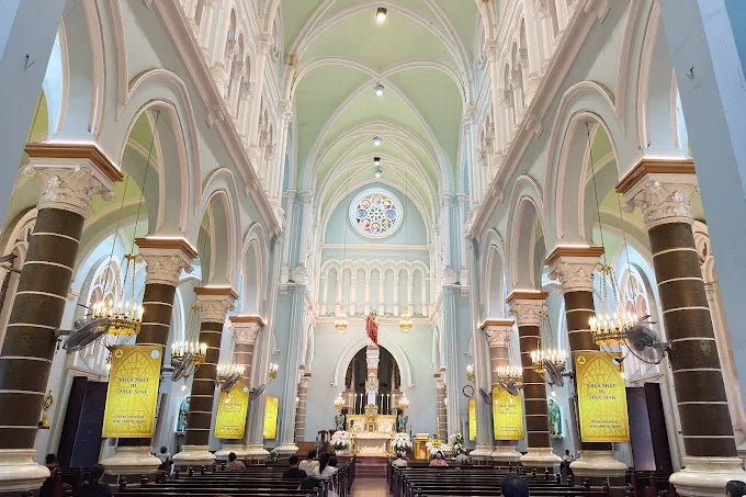 Nhà thờ Huyện Sỹ (Nhà thờ Chợ Đũi) TPHCM