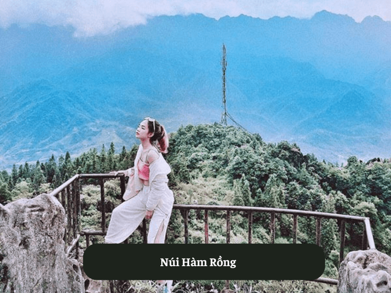 Núi Hàm Rồng