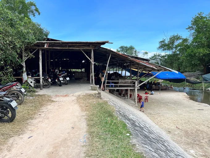 Suối nước nóng Hội Vân