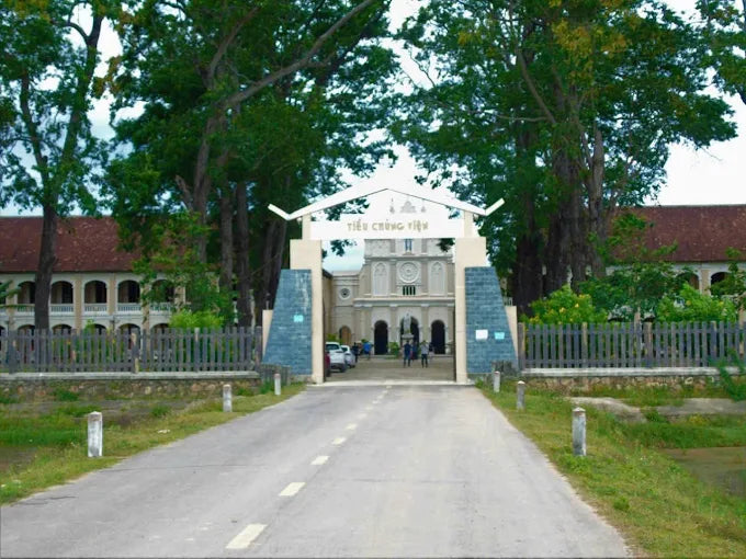 Tiểu chủng viện Làng Sông
