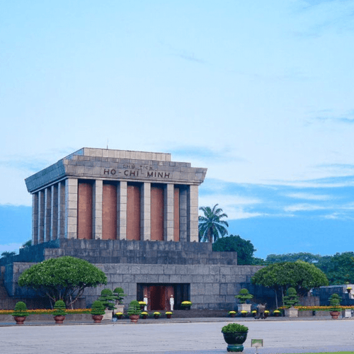 Hà Nội Tự Túc: Khám Phá Thủ Đô Ngàn Năm Văn Hiến Tiết Kiệm và Trọn Vẹn Cùng Localtrips.ORG