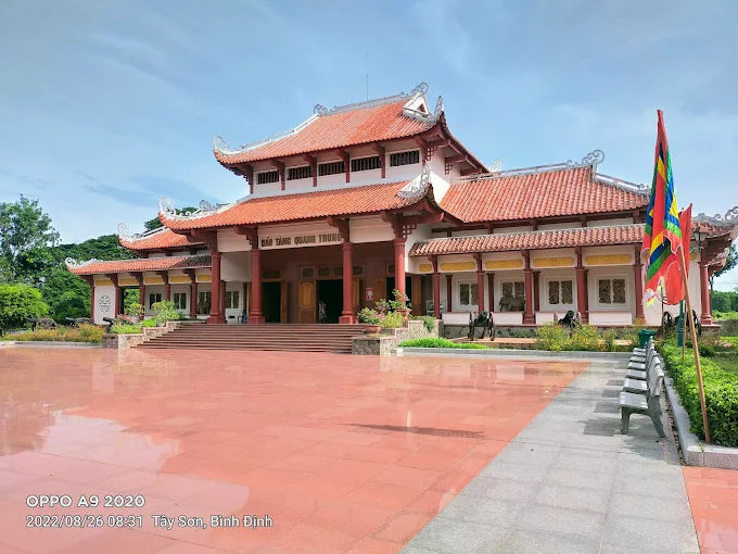 4. Bảo tàng Quang Trung có mở cửa vào ngày lễ tết không?