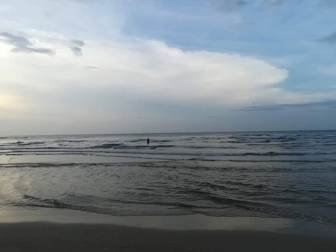 Canh Duong Beach Hue