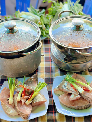 Ẩm Thực Bãi Rạng Quy Nhơn: Hương Vị Mặn Mòi Từ Làng Biển