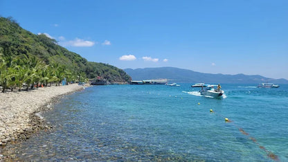 Nếu tôi đặt dịch vụ tại Localtrips.ORG nhưng ngày đi gặp mưa bão thì sao?