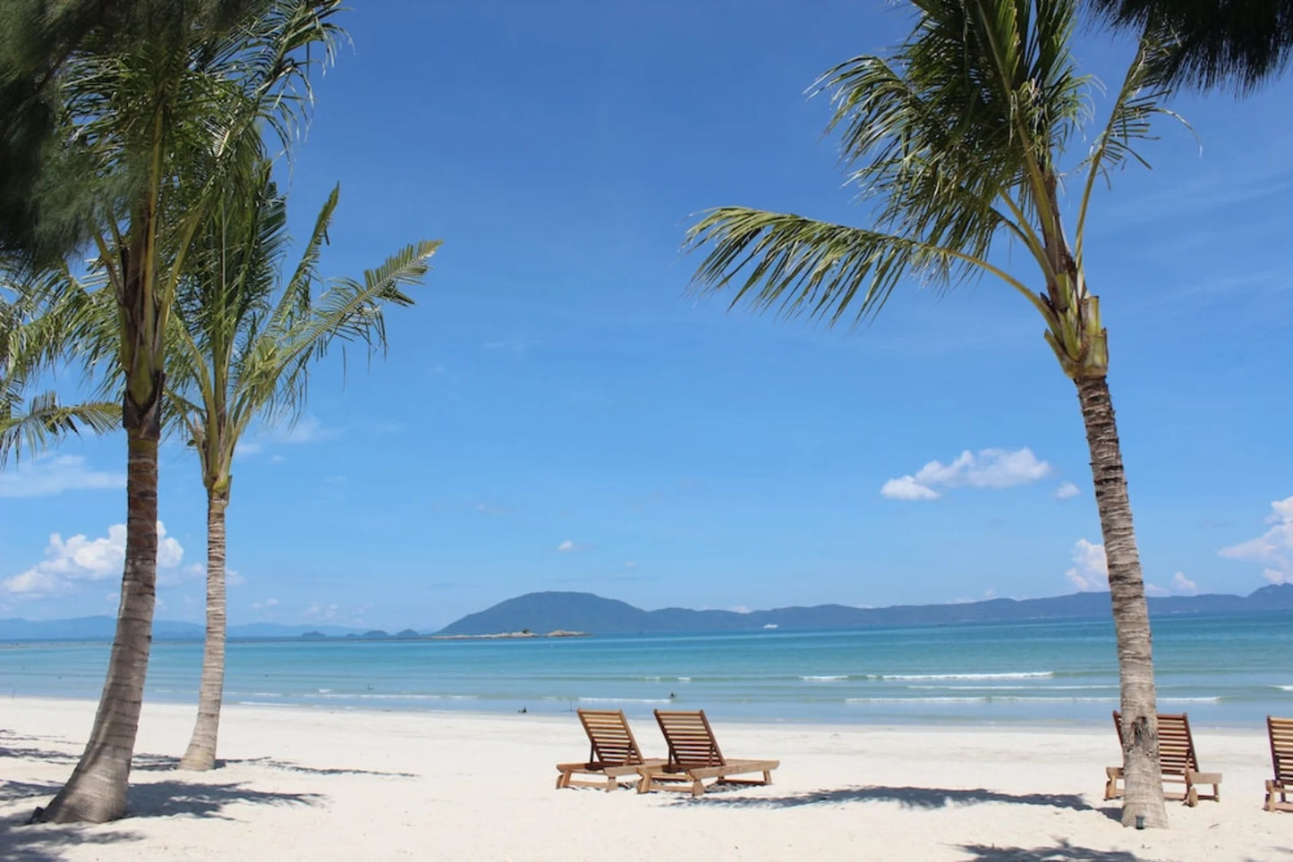 Bãi biển Dốc Lết Khánh Hòa