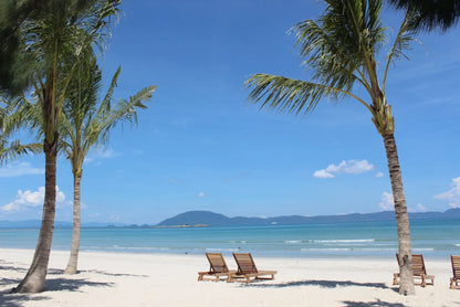 Bãi biển Dốc Lết Khánh Hòa
