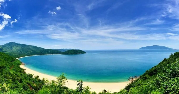 Bãi biển Làng Vân Đà Nẵng