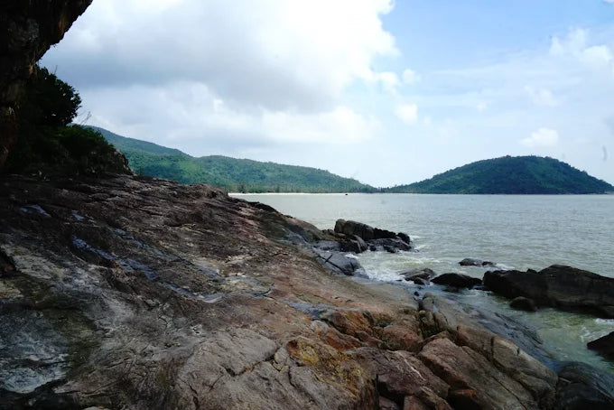 Bãi biển Làng Vân Đà Nẵng