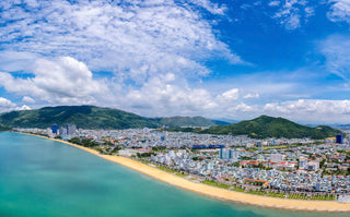 Bãi biển Quy Nhơn, Bình Định Cũ, Gia Lai Mới: Hành Trình Chạm Đến Thiên Đường Biển Đảo 2026