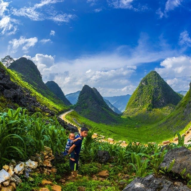 Các Chi Phí Khi Đi Đến Điểm Tham Quan Núi Đôi Quản Bạ - Dự Toán Chi Phí