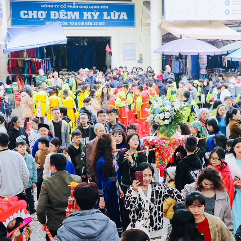 Các Chi Phí Khi Đi Đến Điểm Tham Quan Chợ Kỳ Lừa