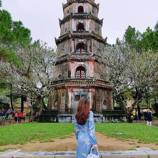 Các Chi Phí Khi Đi Đến Điểm Tham Quan Chùa Thiên Mụ
