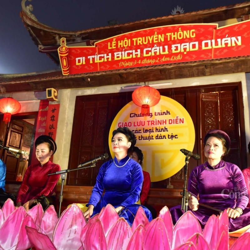 Các Chi Phí Khi Đi Đến Điểm Tham Quan Đền Bích Câu