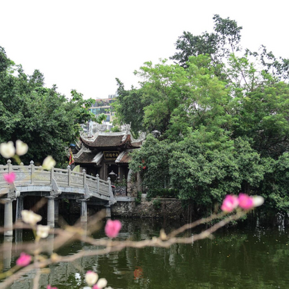 Các Địa Điểm Nổi Tiếng Gần Hồ Trúc Bạch (Ăn Gì? Chơi Gì?)
