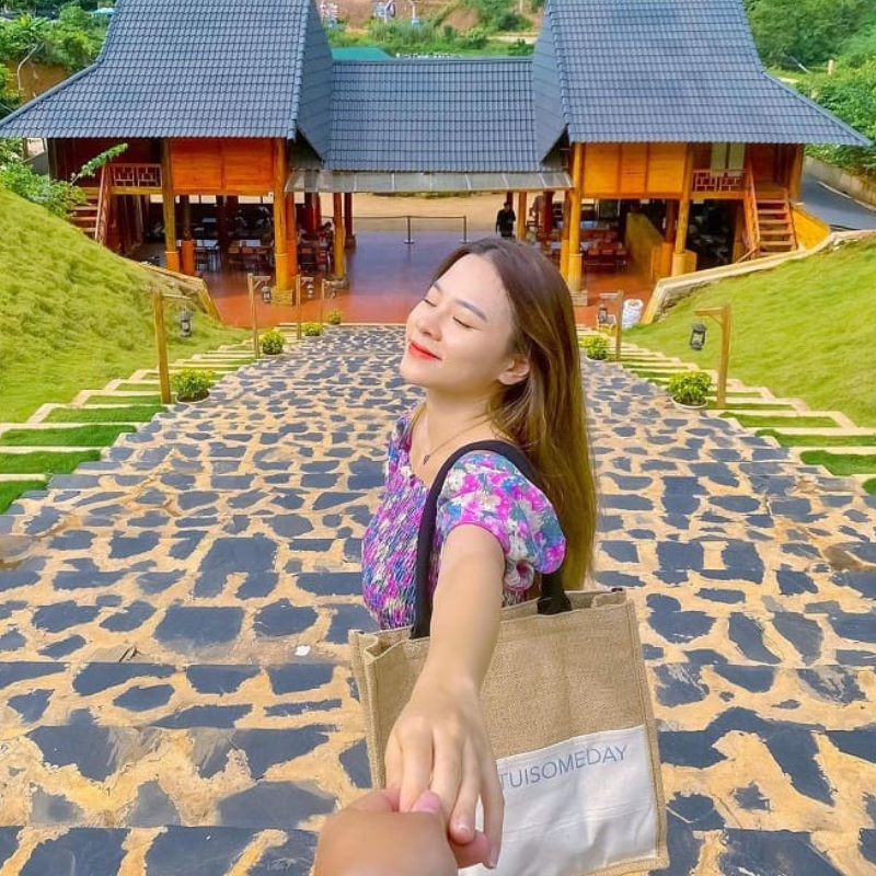 Các Địa Điểm Nổi Tiếng Gần Happy Land Mộc Châu (Ăn Gì? Chơi Gì?)