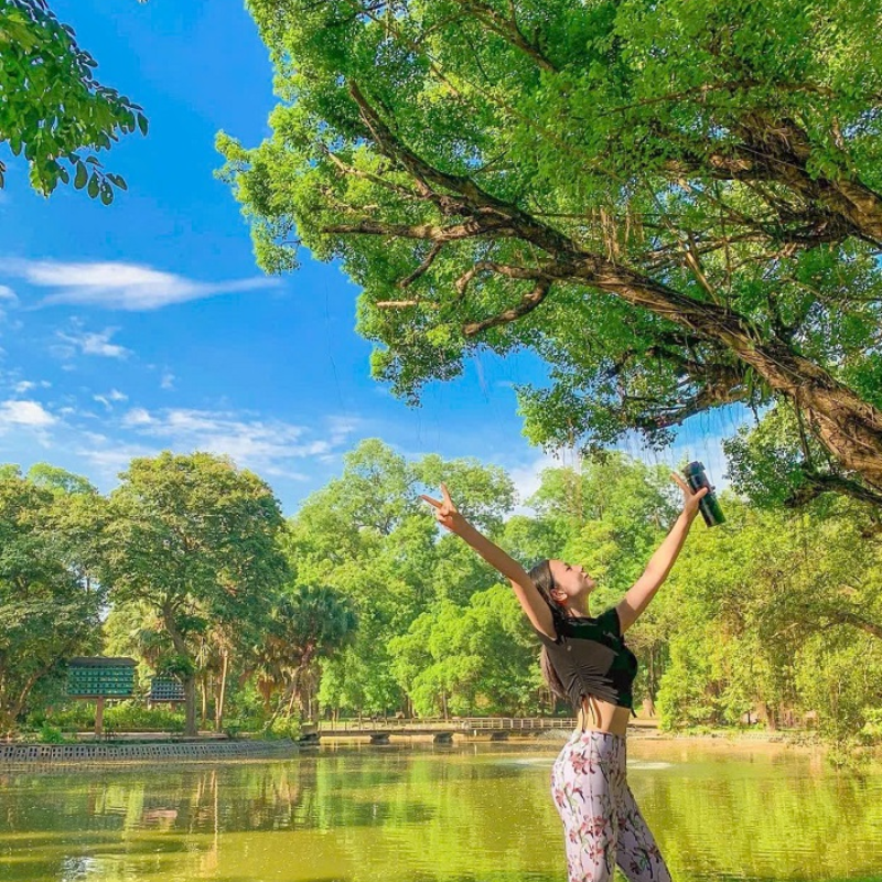 Các Địa Điểm Nổi Tiếng Gần Vườn Bách Thảo Hà Nội (Ăn Gì? Chơi Gì?)