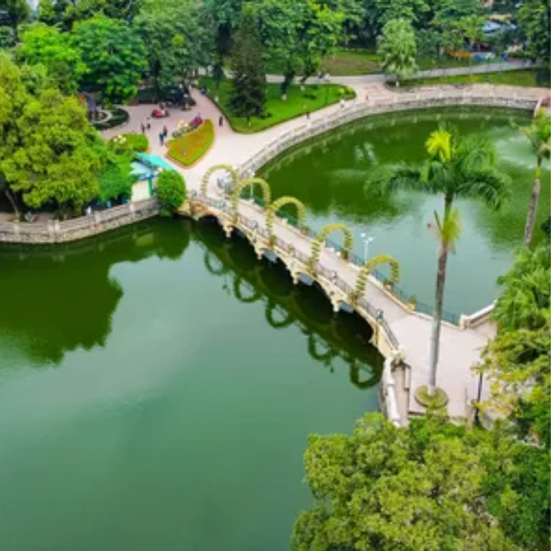 Các Địa Điểm Nổi Tiếng Gần Công Viên Thủ Lệ (Ăn Gì? Chơi Gì?)