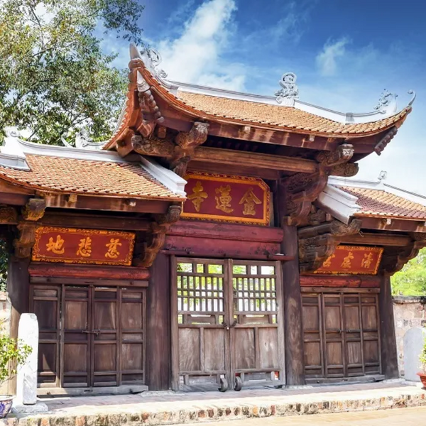 Các Địa Điểm Nổi Tiếng Gần Đình Kim Liên (Ăn Gì? Chơi Gì?)