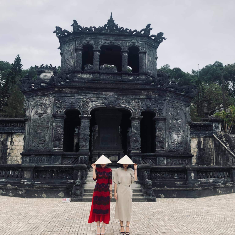 Các Địa Điểm Nổi Tiếng Gần Lăng Khải Định (Ăn Gì? Chơi Gì?)
