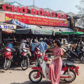 Các Địa Điểm Nổi Tiếng Gần Chợ Đông Ba (Ăn Gì? Chơi Gì?)