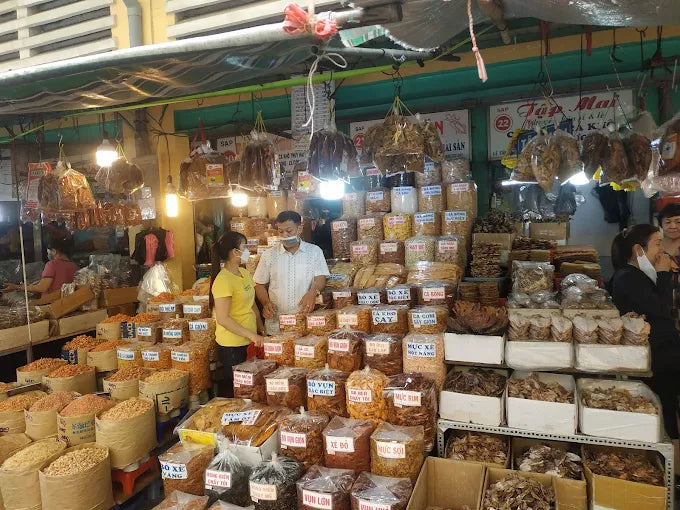 Binh Tay Market