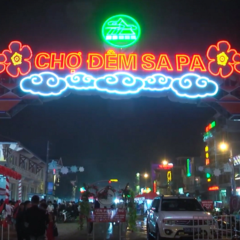 Chợ Đêm Sapa
