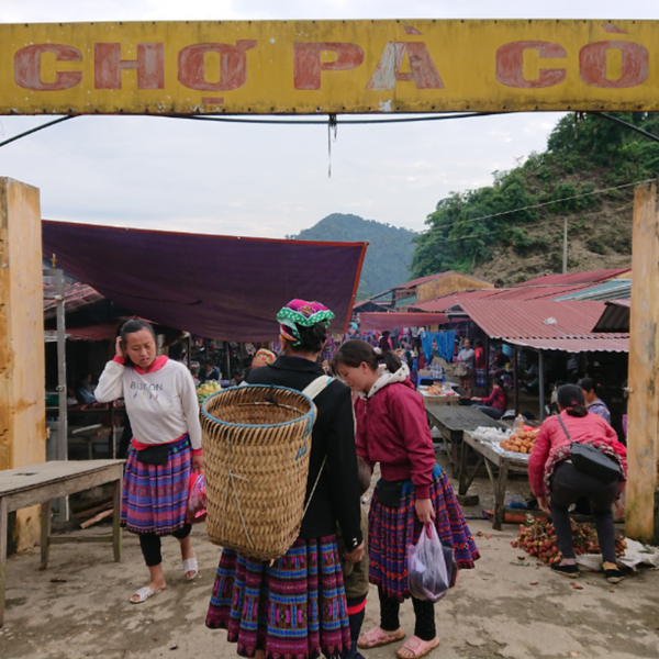 Chợ Phiên Pà Cò