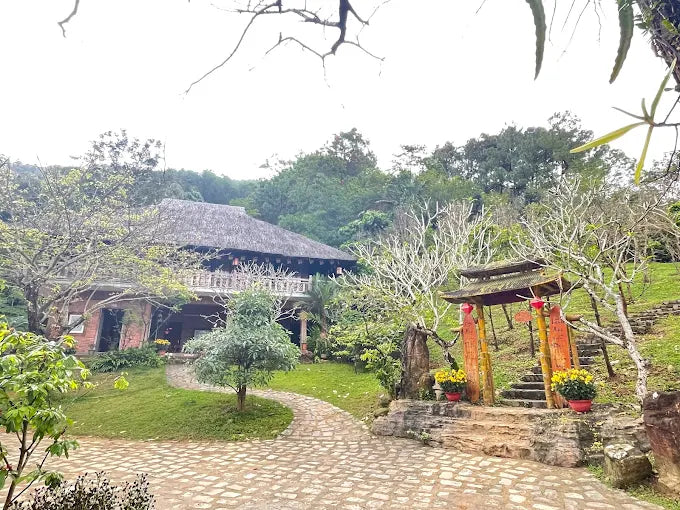 Kinh Tế Chùa Huyền Không Sơn Thượng – Du Lịch Tâm Linh Chữa Lành