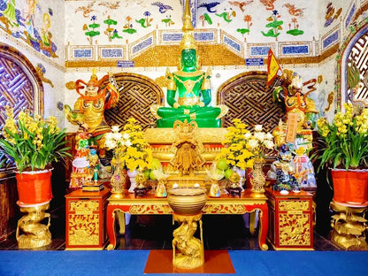 Những Trải Nghiệm Tâm Linh Và Hoạt Động Hấp Dẫn Tại Chùa Linh Phước
