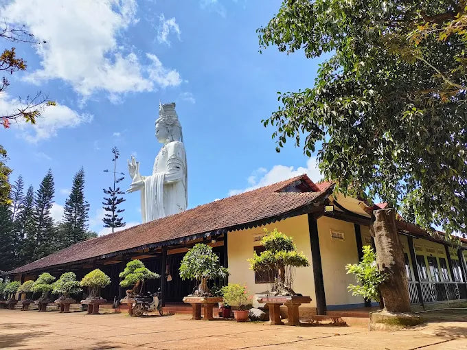 Chùa Linh Ẩn Lâm Đồng