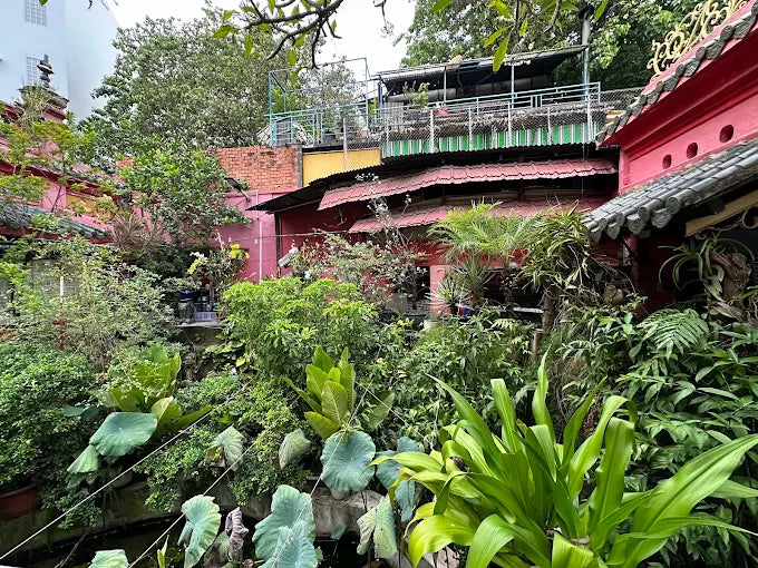 Jade Emperor Pagoda (Phuoc Hai Pagoda) HCMC