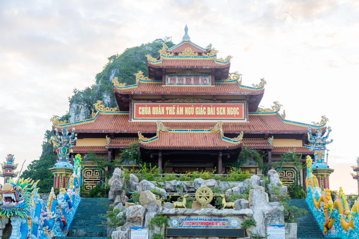 Quan The Am Pagoda, Da Nang