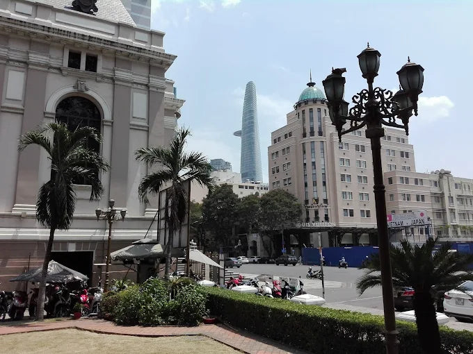 Công trường Lam Sơn TPHCM: Trái Tim Văn Hóa Giữa Lòng Sài Gòn Hoa Lệ