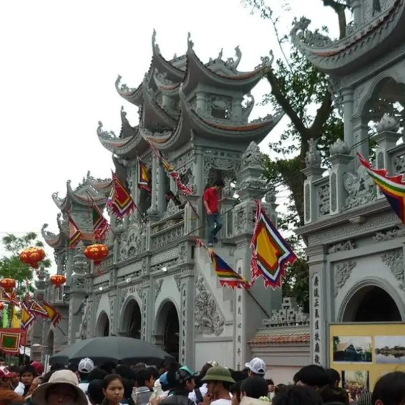Đền Thánh Mẫu Thái Bình