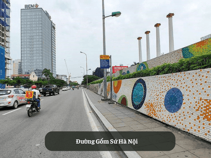 Đường Gốm Sứ Hà Nội
