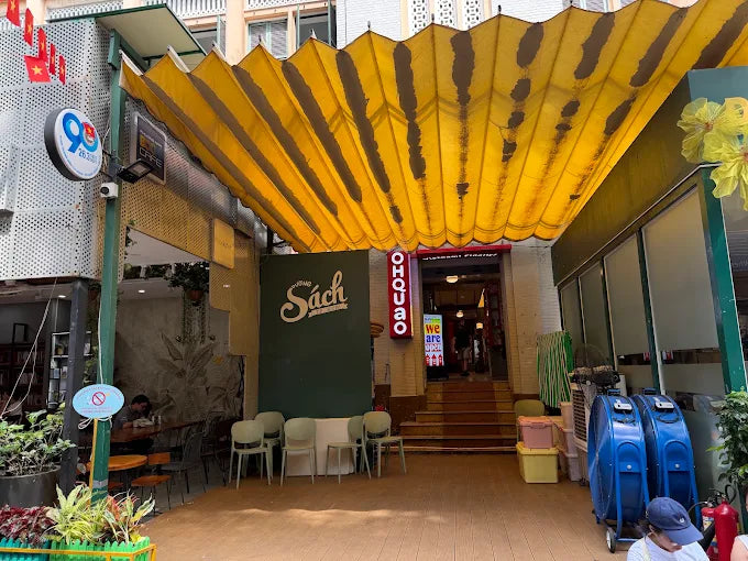 Nguyen Van Binh Book Street HCMC