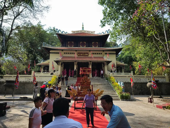Hung Kings Temple (in Saigon Zoo and Botanical Garden)