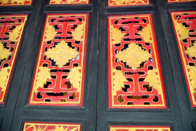 Kinh Nghiệm Tham Quan Đền thờ Hùng Vương (Thảo Cầm Viên) Từ Local Trips
