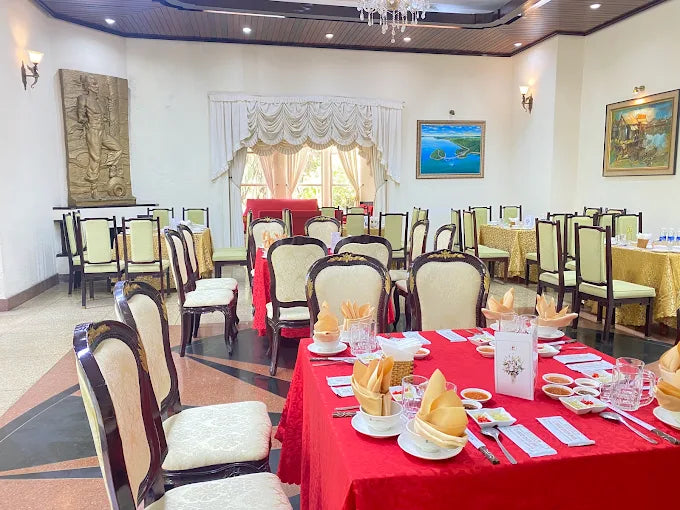 Kiến Trúc Pháp Cổ Điển Và Hệ Thống Hầm Bí Mật Đầy Bí Lẩn