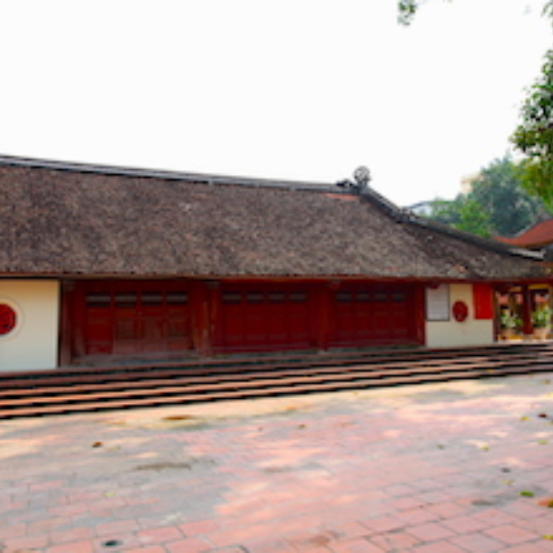 Đình Kiều Mai