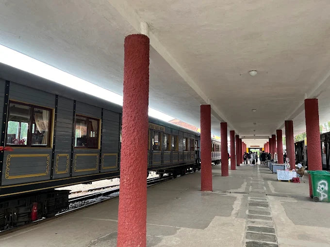 Giờ mở cửa đón khách tham quan trong ngày là từ mấy giờ?