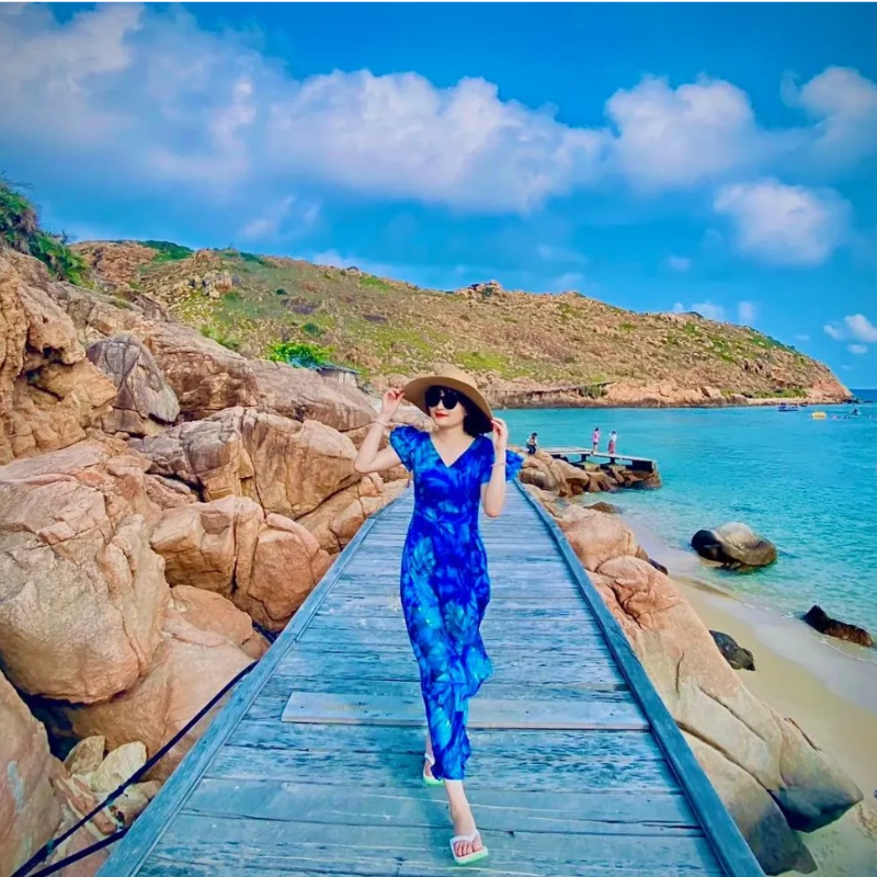 Giới Thiệu Hòn Khô, Vị Trí Ở Đâu?
