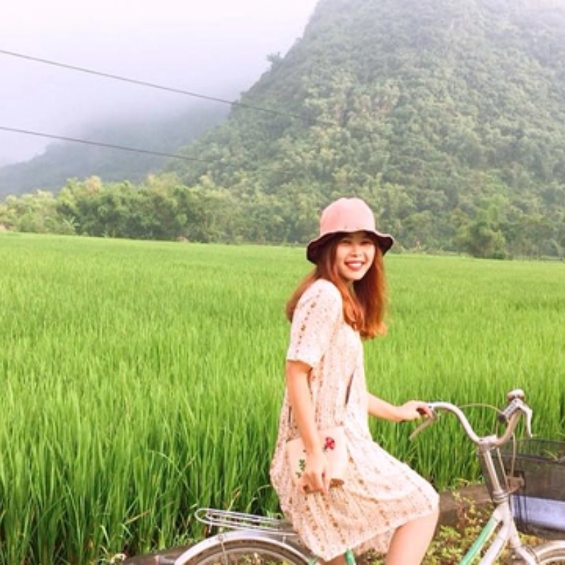 Giới Thiệu Bản Pom Coọng: Vẻ Đẹp Mộc Mạc Giữa Thung Lũng Xanh
